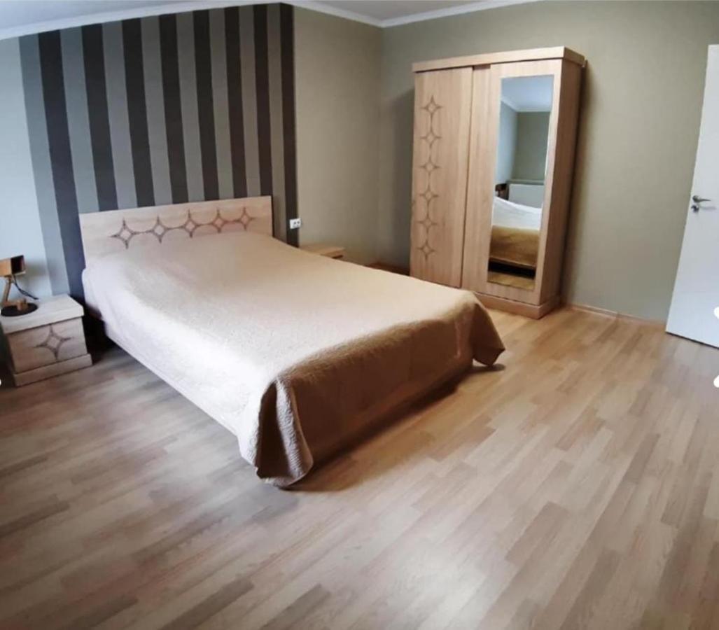 Gogoli Family Hotel Tbilisi Ngoại thất bức ảnh