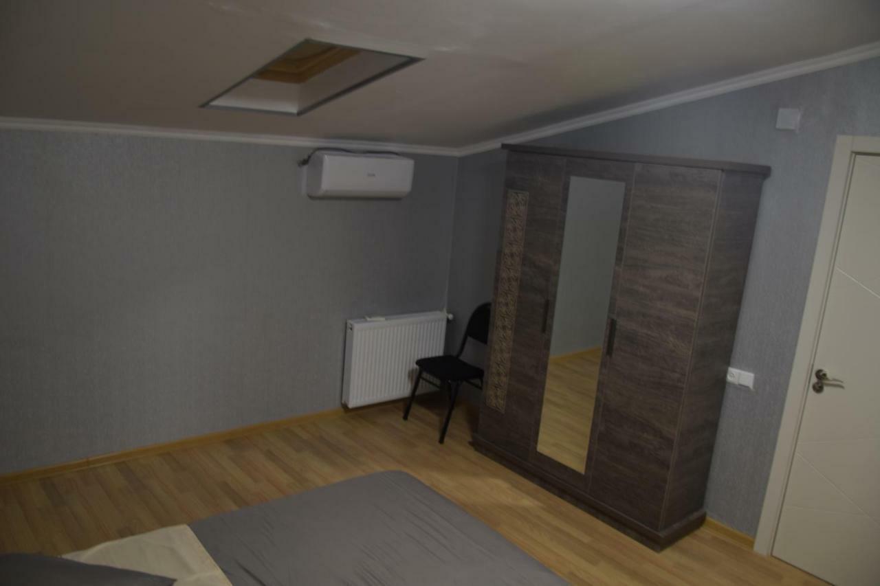 Gogoli Family Hotel Tbilisi Ngoại thất bức ảnh