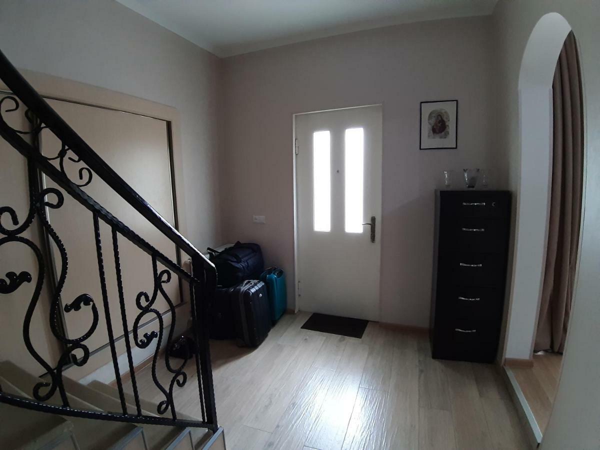 Gogoli Family Hotel Tbilisi Ngoại thất bức ảnh